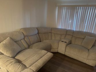 Couch set