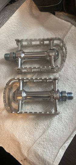 Brand new set (pair) JAPAN MKS BM-7 pedal chrome / polish