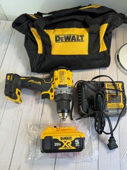 20V MAX XR Lithium-Ion Cordless Compact 1/2 in. Drill/Driver Kit, 20V MAX 5.0Ah Battery, and Charger