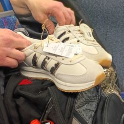 BRAND NEW (With Tags) Women's Adidas 