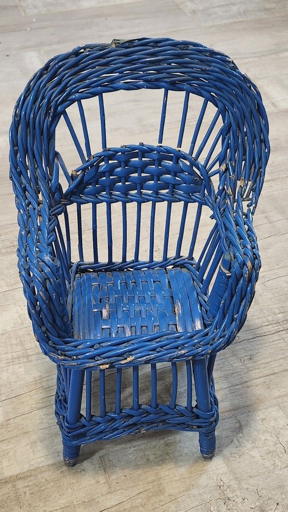 Vtg Wicker Doll Chair 