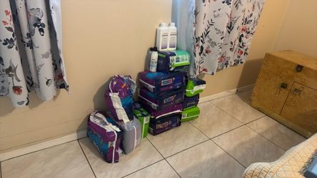 Adult diapers free