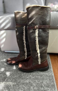 Born  Leather Knee High Boots  Shearling Lining Women's Size  6