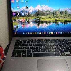 Lg Gram Personal Computer PC