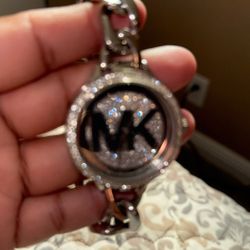 MK watch 