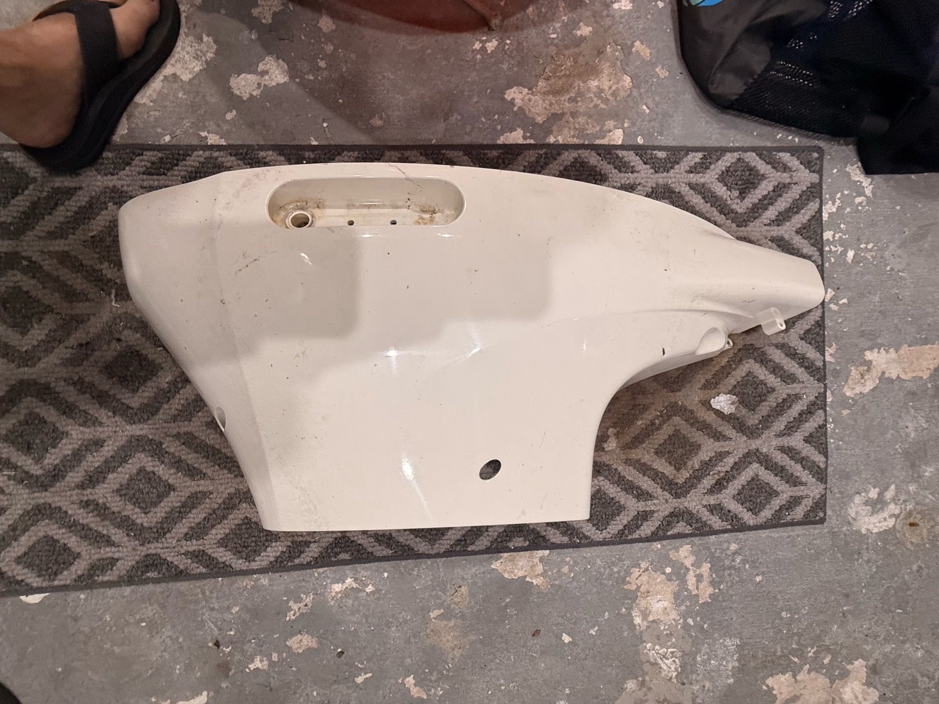 SUZUKI OUTBOARD SIDE PANEL