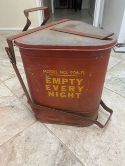 Vintage Industrial or Garage Metal Disposal- EAGLE - Model No. 906-FL - EMPTY EVERY NIGHT Steel Foot Pedal Oil Rag Waste Can.