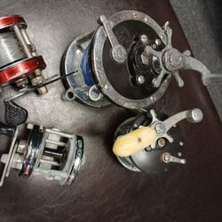 4 Vintage Casting Reels , Senator 6/0 , Penn 60 Long Beach, Made In USA, And 2 Abu Garcia Made In Sweden