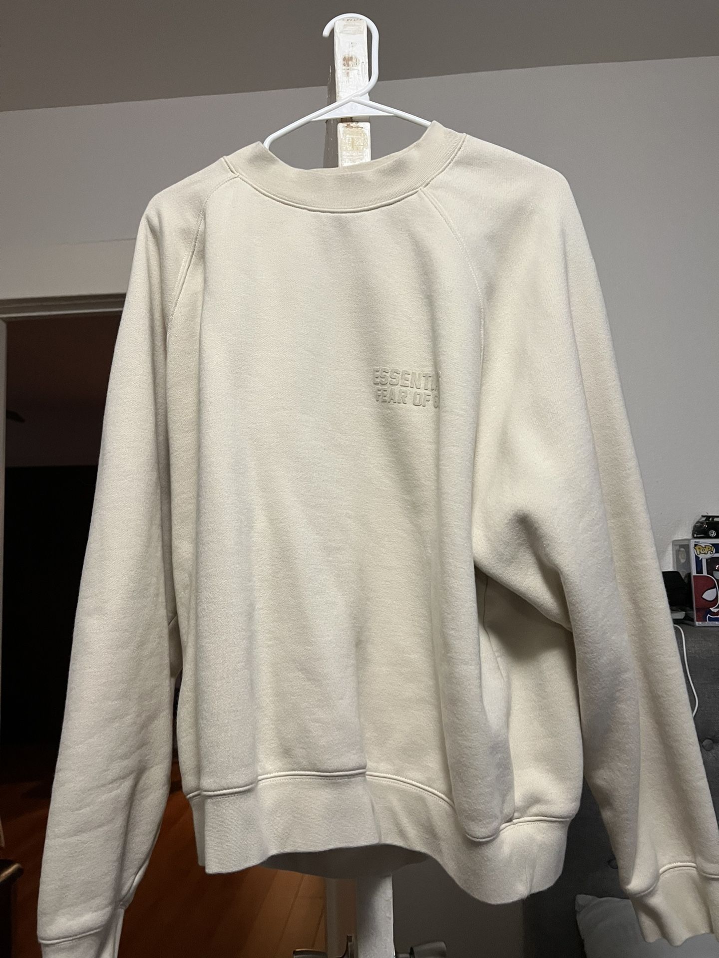 Essentials Crew