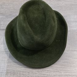 Betmar Olive green fedora / one sizw