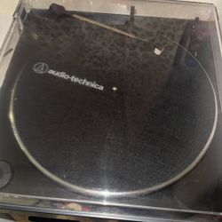 audio Technica AT- LP60X Fully Auto Belt Drive