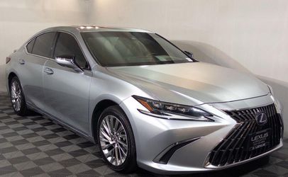 2022 Lexus ES 300h