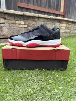 Jordan 11 low “bred”