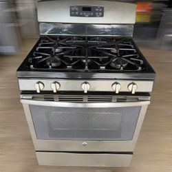 GE GAS STOVE 30” 