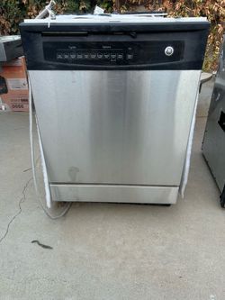 GE Dishwasher, Stainless front
