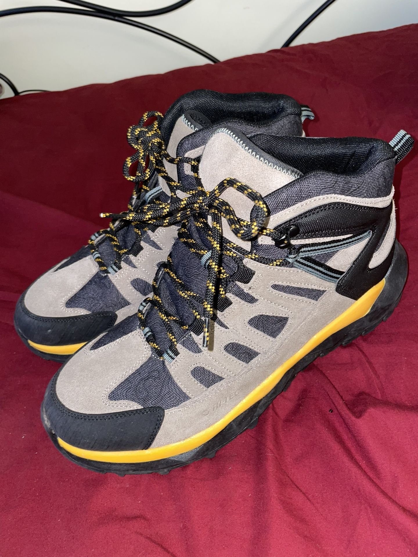 Hi-Tec Work Boots