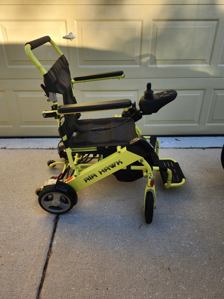 Airhawk Folding Power Chair Lightest Weight 41 lbs Airplane and Cruise Ready