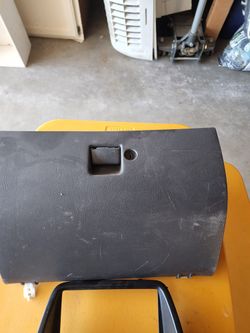 nissan frontier 2002 too 1995  center console 