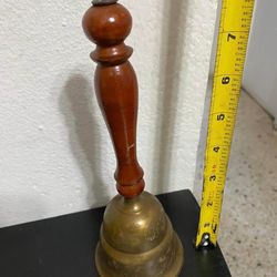 CAMPANITA ANTIGUA DE BRONCE Y MADERA