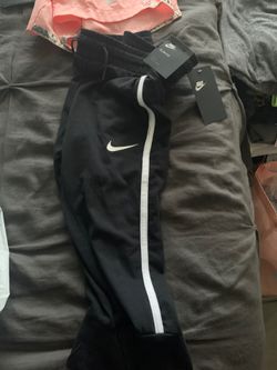 Girls nike Capri!! NWT
