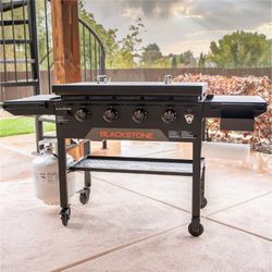Blackstone 36" Griddle with Hard Cover & Folding Shelves - New in Box