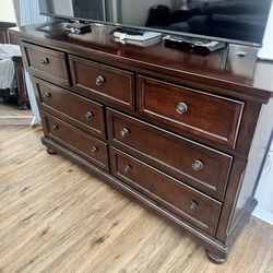 King size Porter bed set