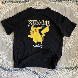 Pickachu Pokémon shirt