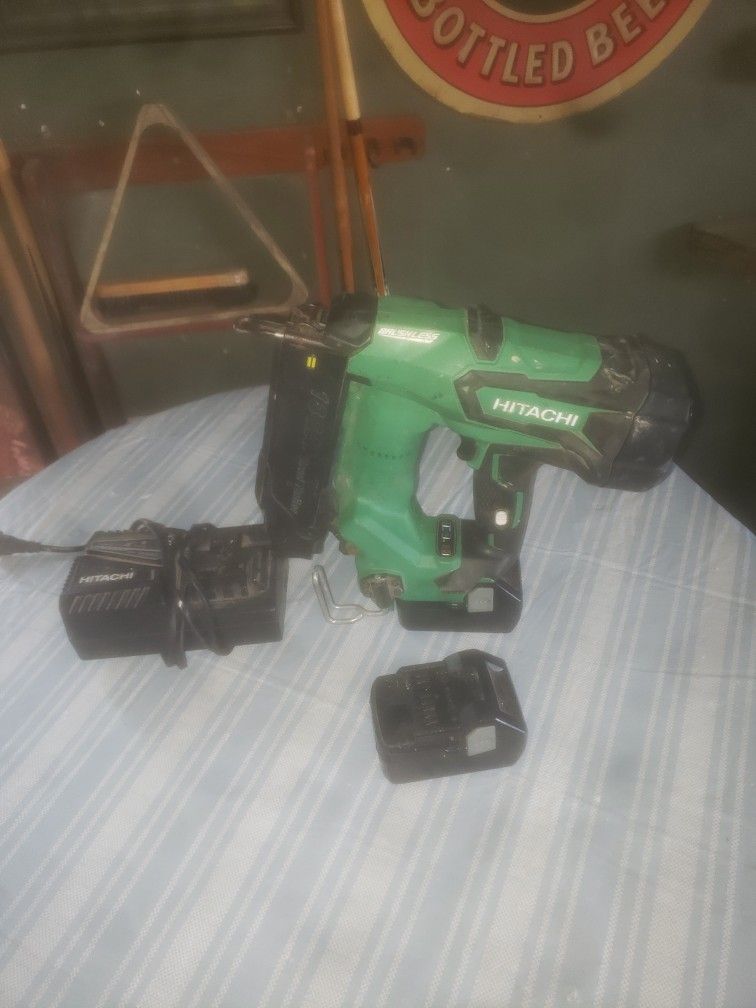 Hitachi Battery Brad Nailer