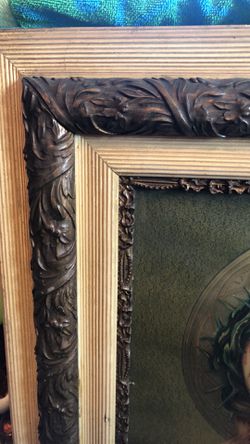 Vintage Wood Picture Frame Thumbnail