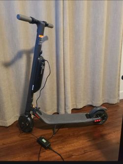 Segway Ninebot ES4 Electric KickScooter