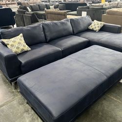 3 Seater With Chaise And Cocktail Ottoman 