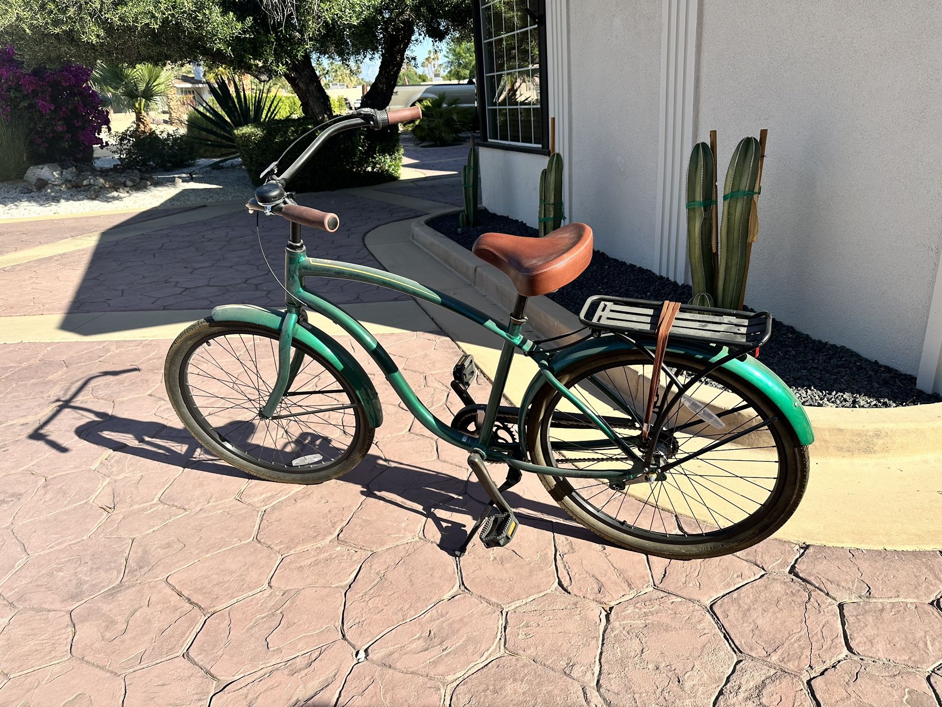 Electra Three 3-speed cruiser bike