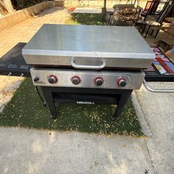Nexgrill Daytona 4-Burner Flat Top Griddle