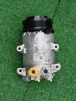 Ford Fiesta A/C compressor 2013 2014 2015 2016 2017 2018 2019 OEM New