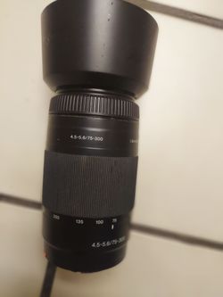 Sony 75-300 mm f/4.5-5.6 Alpha A-Mount Telephoto Zoom Lens w/lens hood