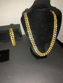 24" stainless steel gold chain