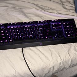 Razor V3 black keyboard