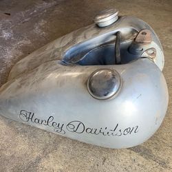 Shovelhead 3.5 Gal Split Tanks