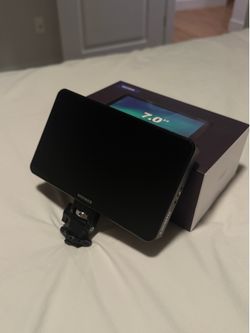 NEEWER F700 7" Camera Field Monitor
