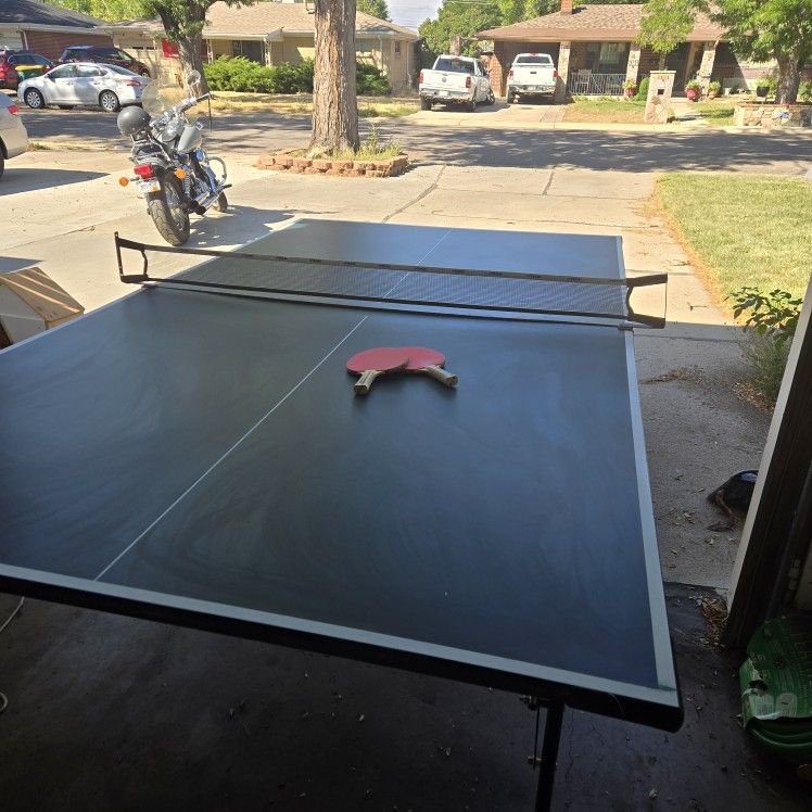 Ping Pong table In great condition