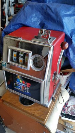 Vintage Harvey's slot machine a survivor from the Harvey's casino bombing