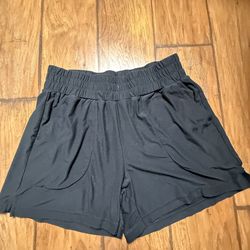 Activ 8 cotton shorts  Medium on tag  Smoke free home  Very good condition