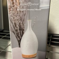 NIB Serene House Ultrasonic Aroma Diffuser
