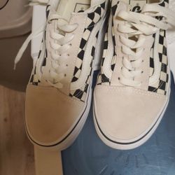 Checker Vans