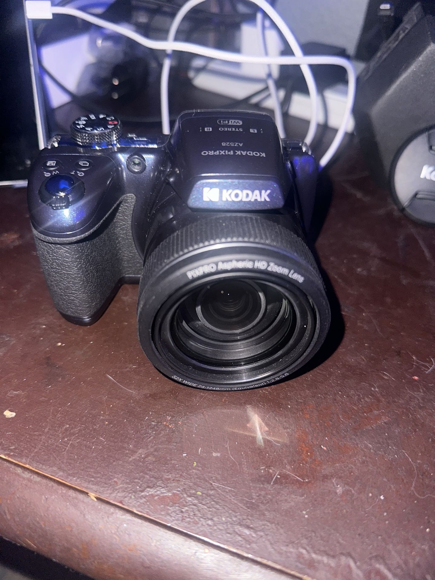 Kodak Pixpro AZ528