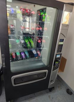 AMB350 Combo snacks vending machine