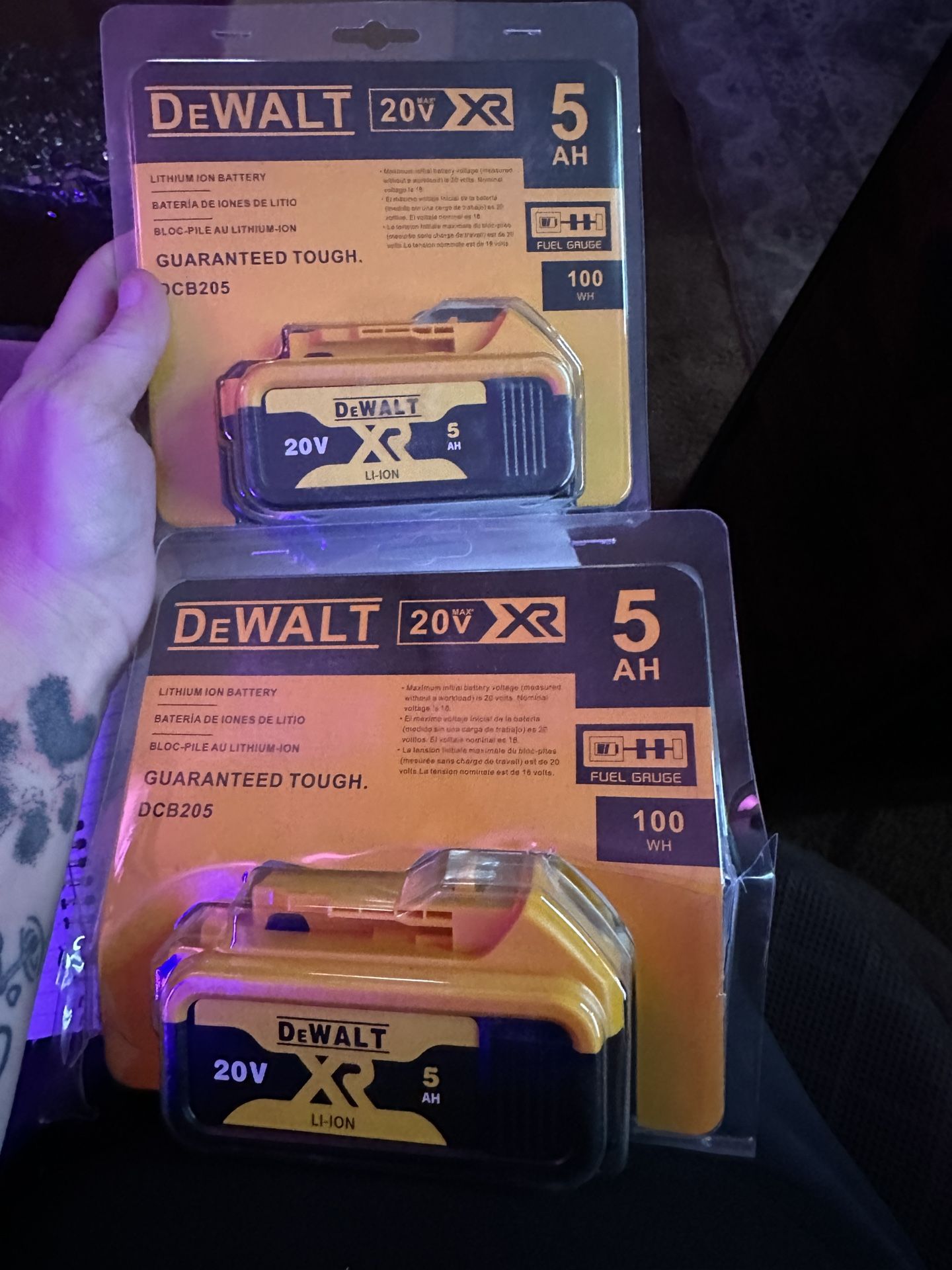 2 Dewalt 20V XR 5AH Lithium Ion Battery