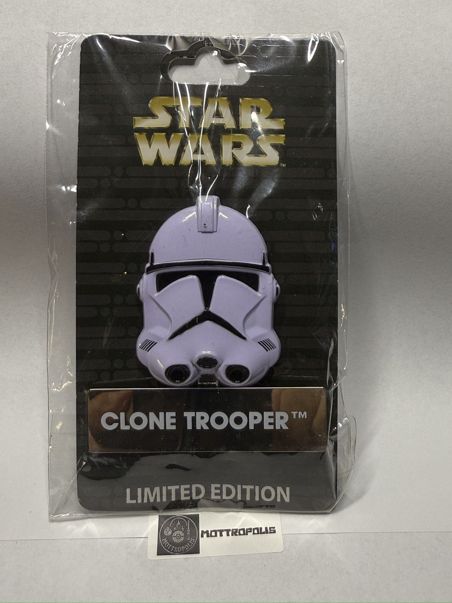 Disney Star Wars Clone Trooper Helmet Pin - Limited Edition