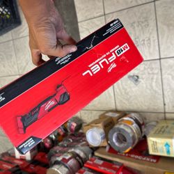 Milwaukee M18 Fuel Multi Tool 