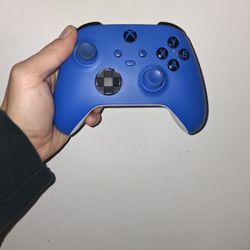 Xbox Blue Controller 